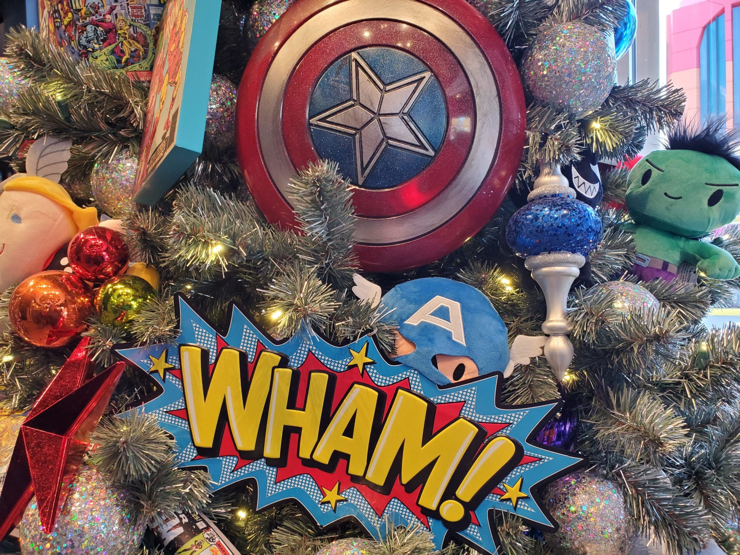 christmas tree decorations marvel